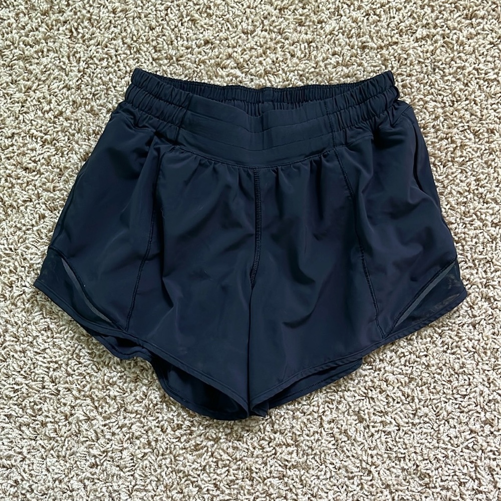 Black Lululemon hotty hot shorts